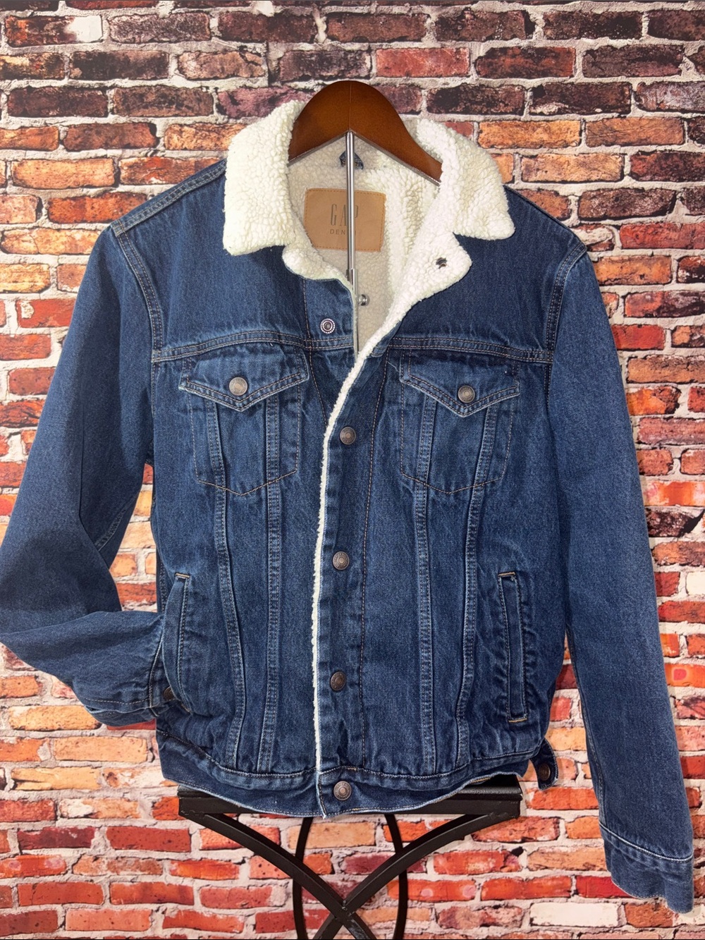 GAP Men’s Sherpa Icon Rinsed Indigo Blue Denim Trucker Jacket Size Medium